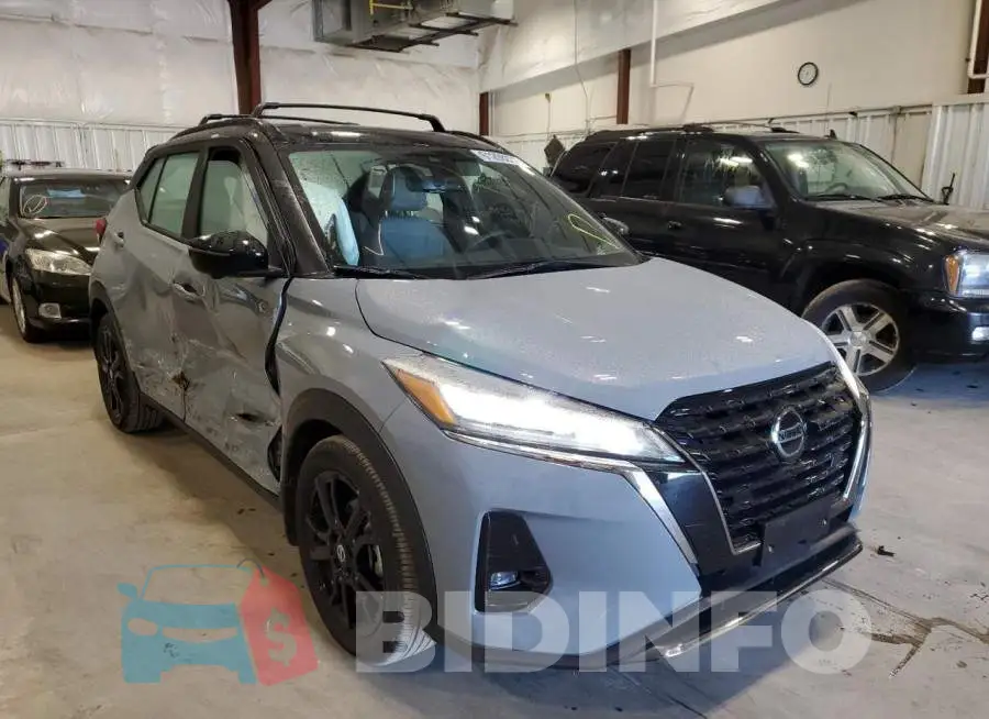 3N1CP5DV4ML510276 Photo# 1