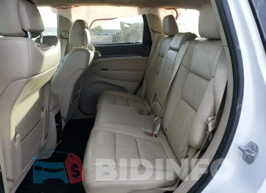 1C4RJFBT8EC114817 Photo# 6
