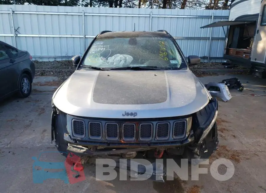 3C4NJDDB8LT163041 Photo# 5