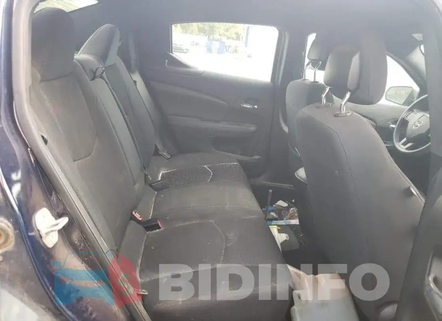 1C3CDZAB4DN627285 Photo# 6