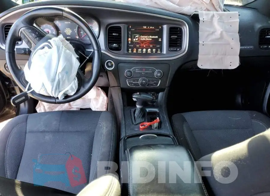 2C3CDXBG8GH247216 Photo# 8