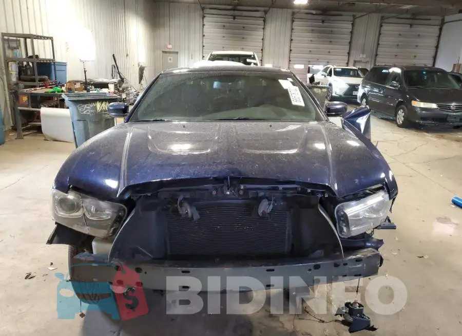 2C3CDXHG6DH616545 Photo# 5