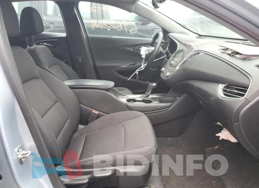 1G1ZD5ST4JF239381 Photo# 5