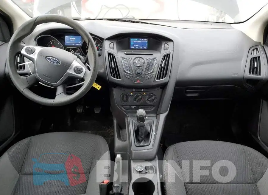 1FADP3E22EL138031 Photo# 8