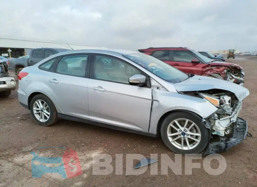 1FADP3F22HL247642 Photo# 4
