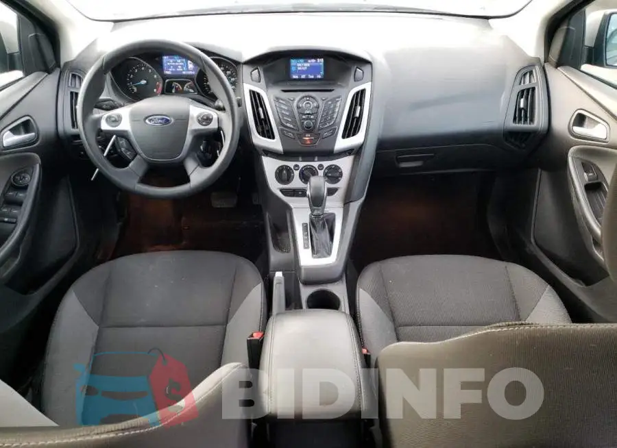 1FADP3F24EL125246 Photo# 8