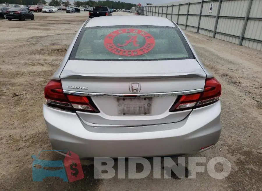 19XFB2F83FE003861 Photo# 6