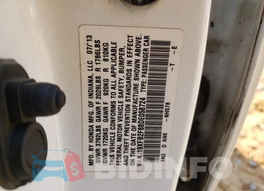 19XFB2F88DE058724 Photo# 10