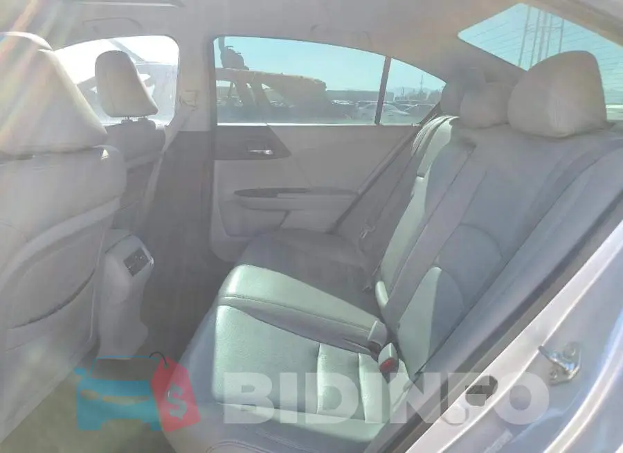 1HGCR2F88DA057799 Photo# 10