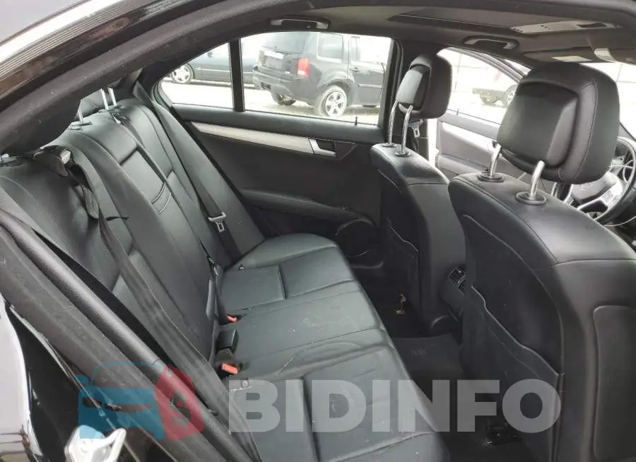 WDDGF4HB5DR241487 Photo# 10