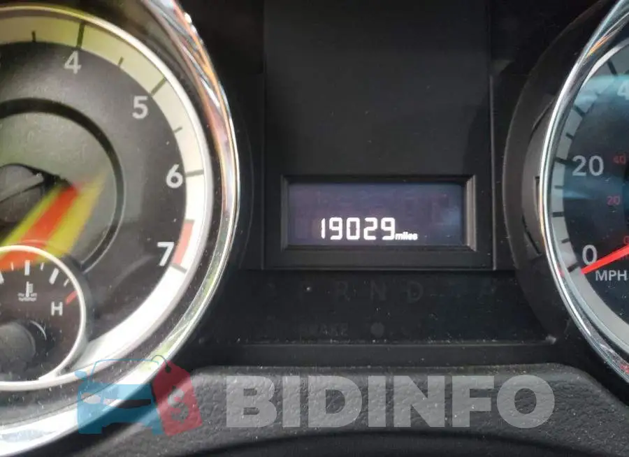 2C4RDGCGXJR167440 Photo# 8