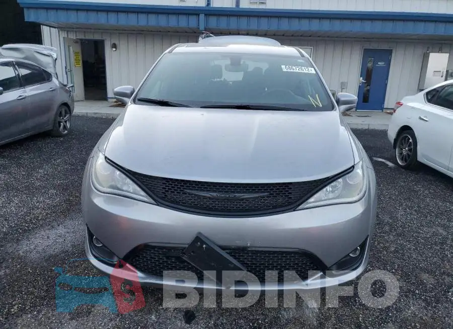 2C4RC1FG7LR281068 Photo# 5
