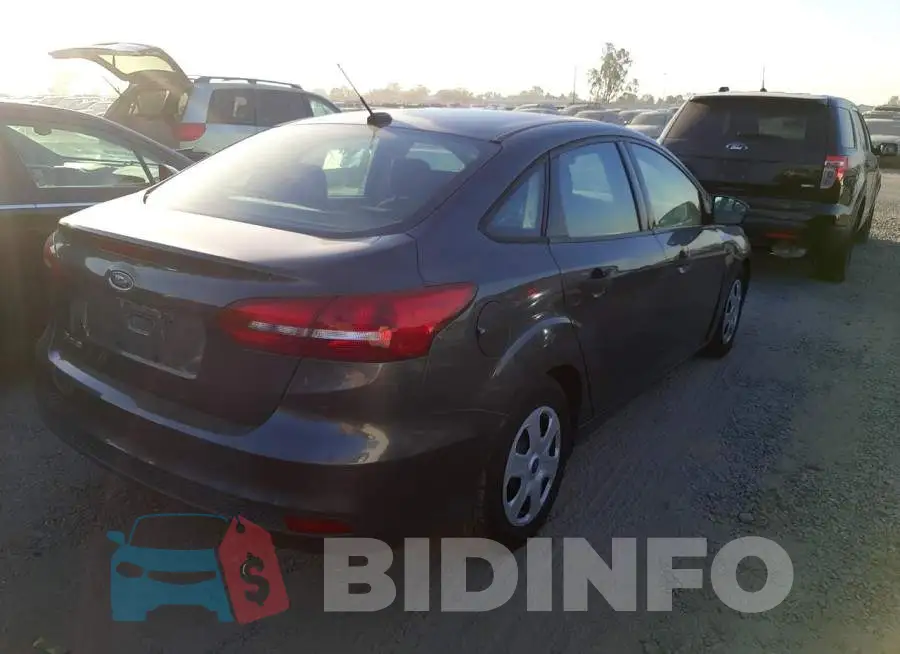 1FADP3E27FL292445 Photo# 4