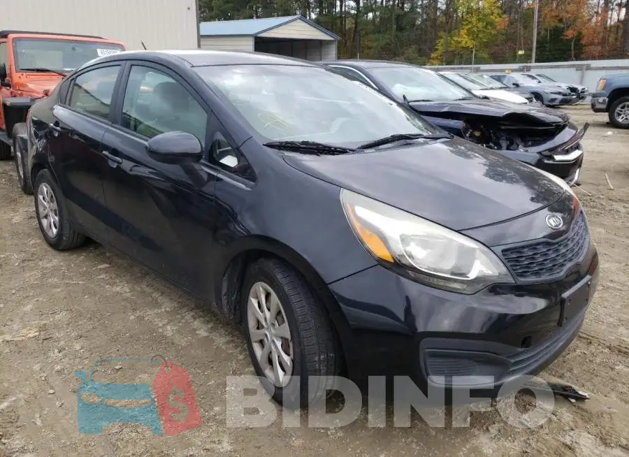 KNADM4A31D6098557 Photo# 1