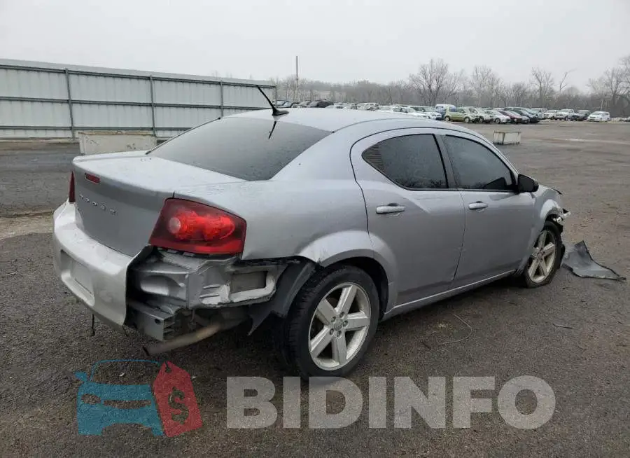 1C3CDZAB4DN517465 Photo# 3