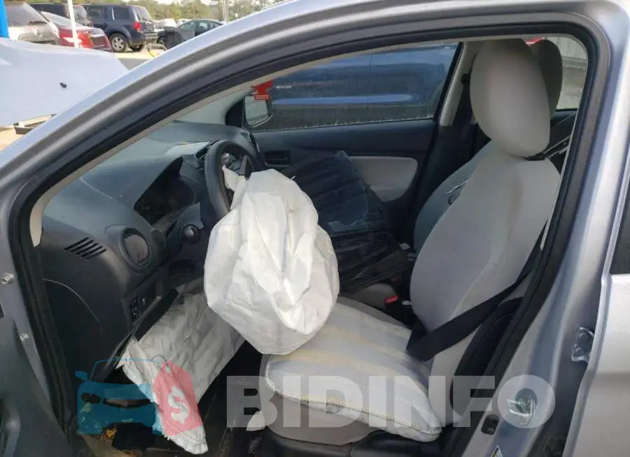 ML32F3FJ2HHF07591 Photo# 7