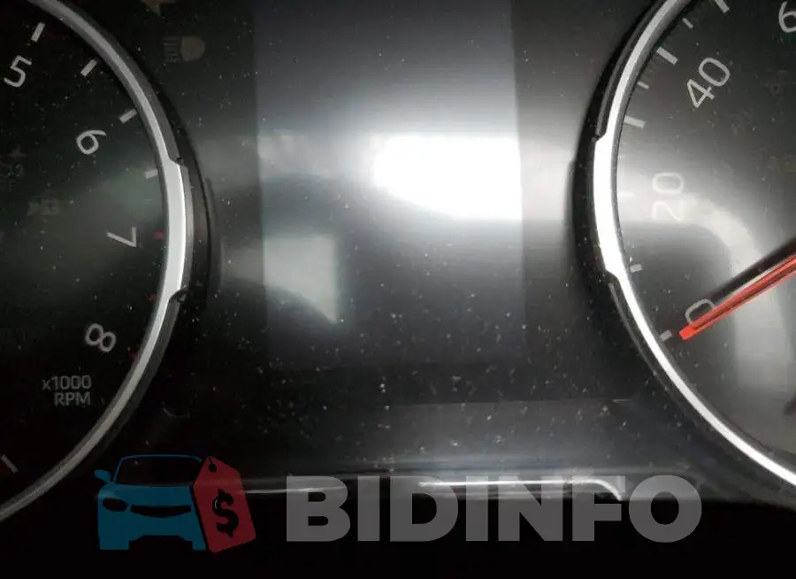 2T3P1RFV8MC229080 Photo# 8