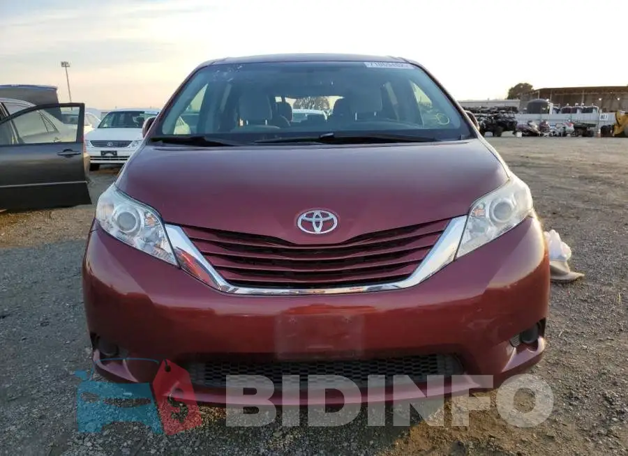 5TDKK3DC1GS764052 Photo# 5