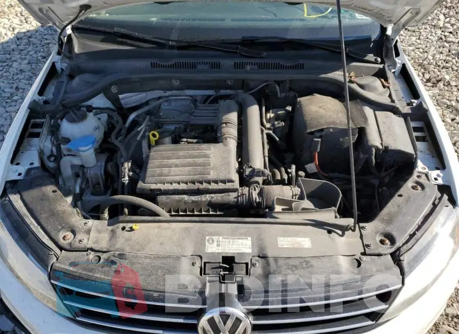 3VW2B7AJ2HM270727 Photo# 7