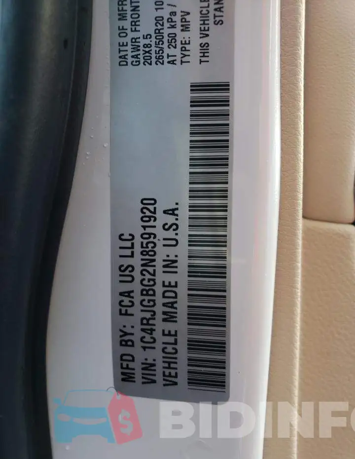 1C4RJGBG2N8591920 Photo# 10