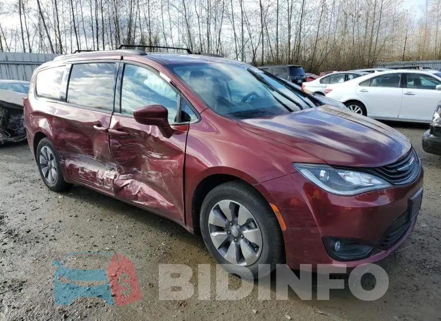2C4RC1L74JR355256 Photo# 4
