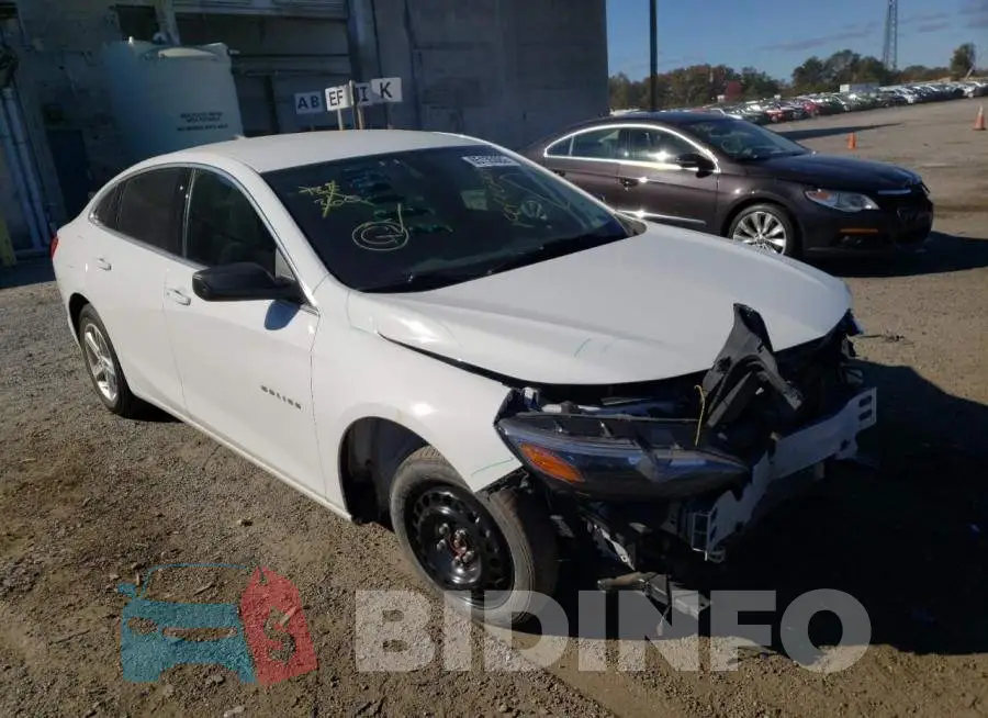 1G1ZB5ST5LF005453 Photo# 1