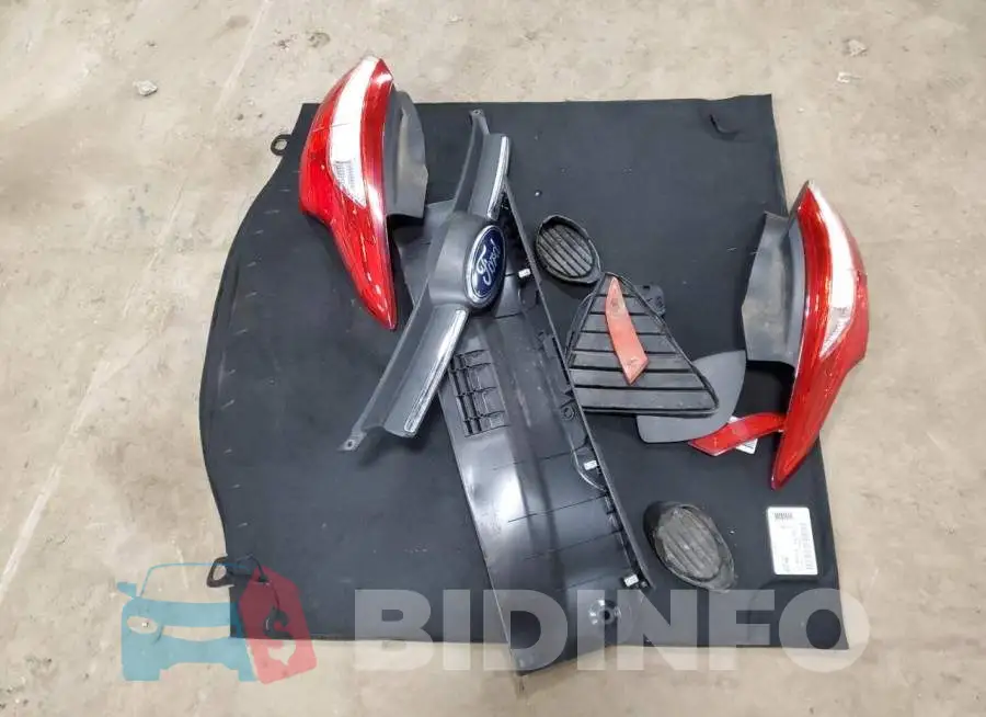 1FADP3F2XDL218416 Photo# 12