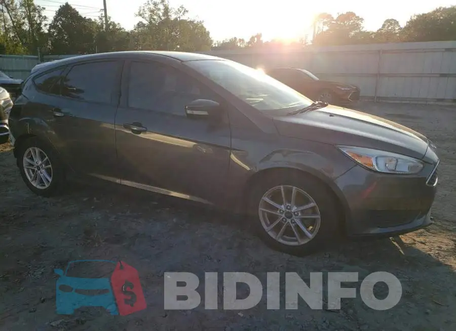 1FADP3K26FL366233 Photo# 4