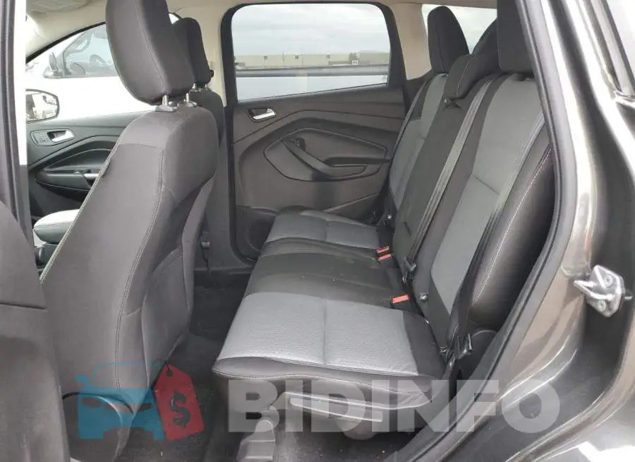 1FMCU0GD6KUB62300 Photo# 10