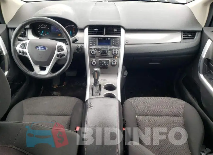 2FMDK3JCXDBA42374 Photo# 8