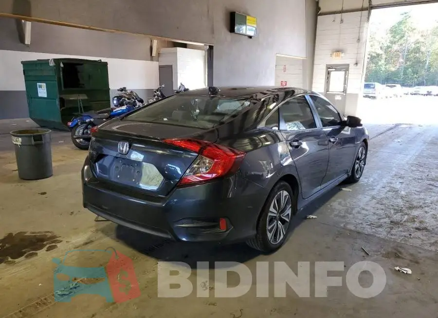19XFC1F33HE206991 Photo# 4