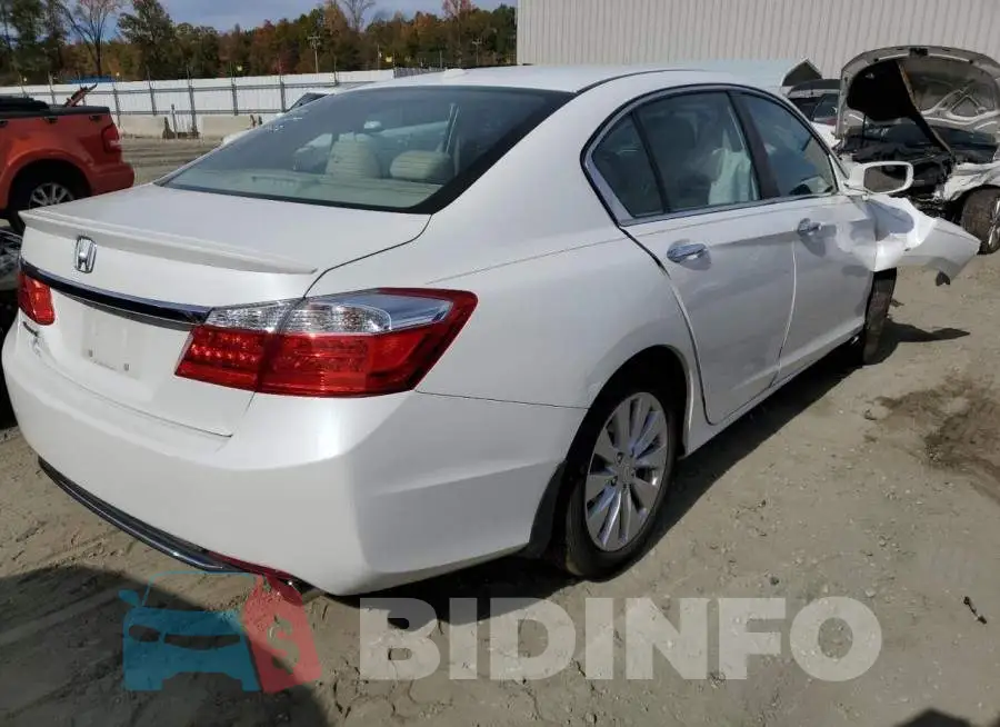 1HGCR2F85EA129687 Photo# 4