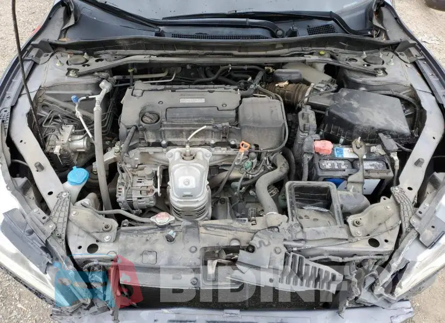 1HGCR2F8XGA195140 Photo# 11