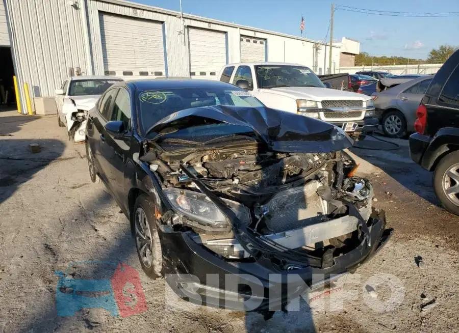 2HGFC2F62KH566086 Photo# 1
