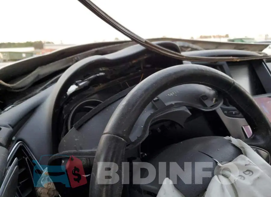JN1BV7AP6FM350932 Photo# 8