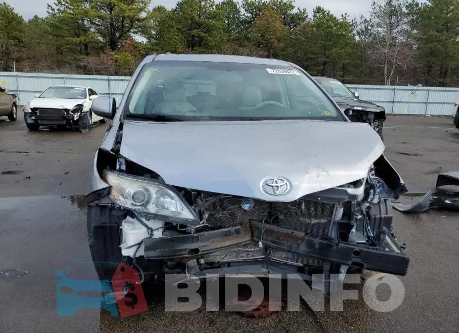 5TDYK3DC7DS335004 Photo# 5