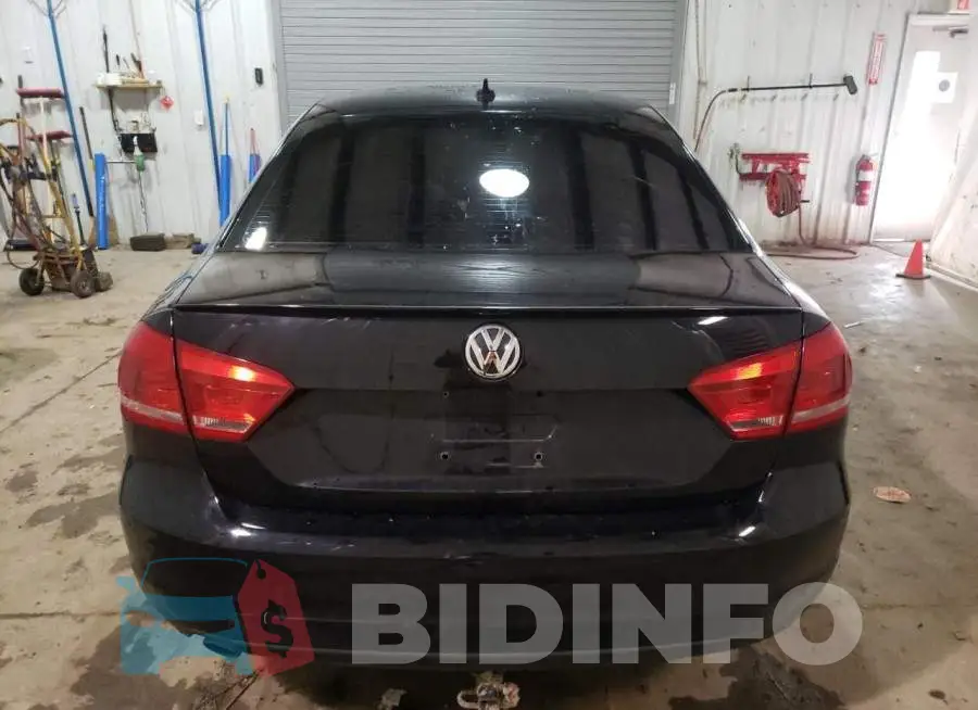 1VWBS7A33FC054479 Photo# 6