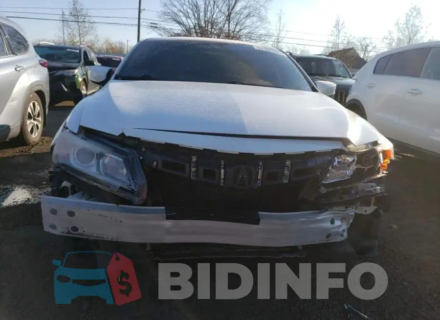 19VDE1F72EE002952 Photo# 5