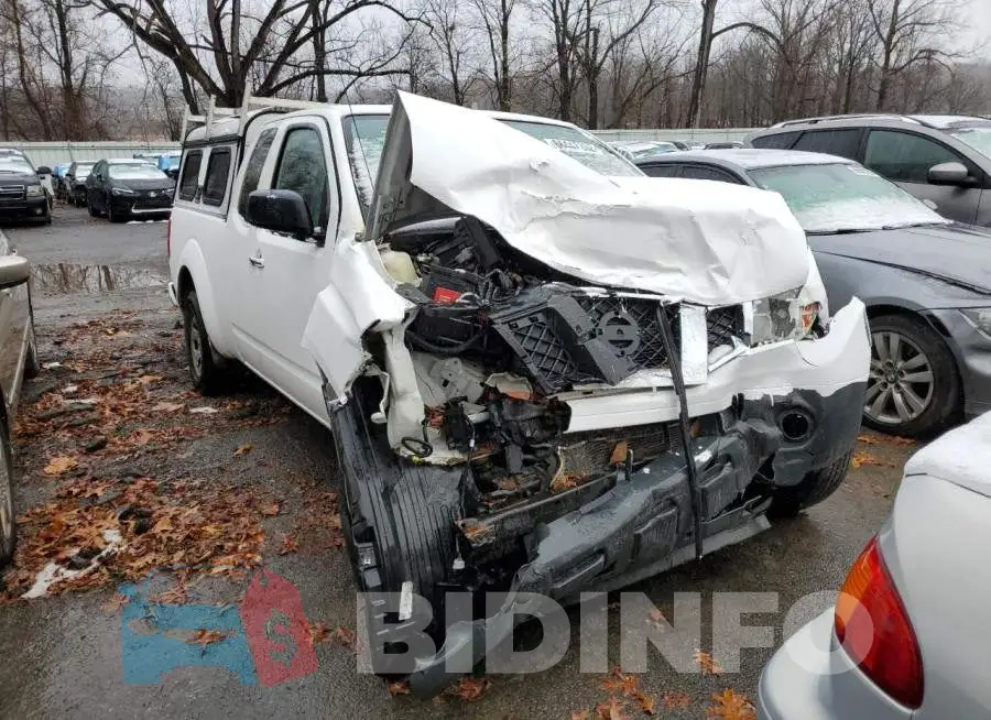 1N6BD0CT5KN711716 Photo# 1