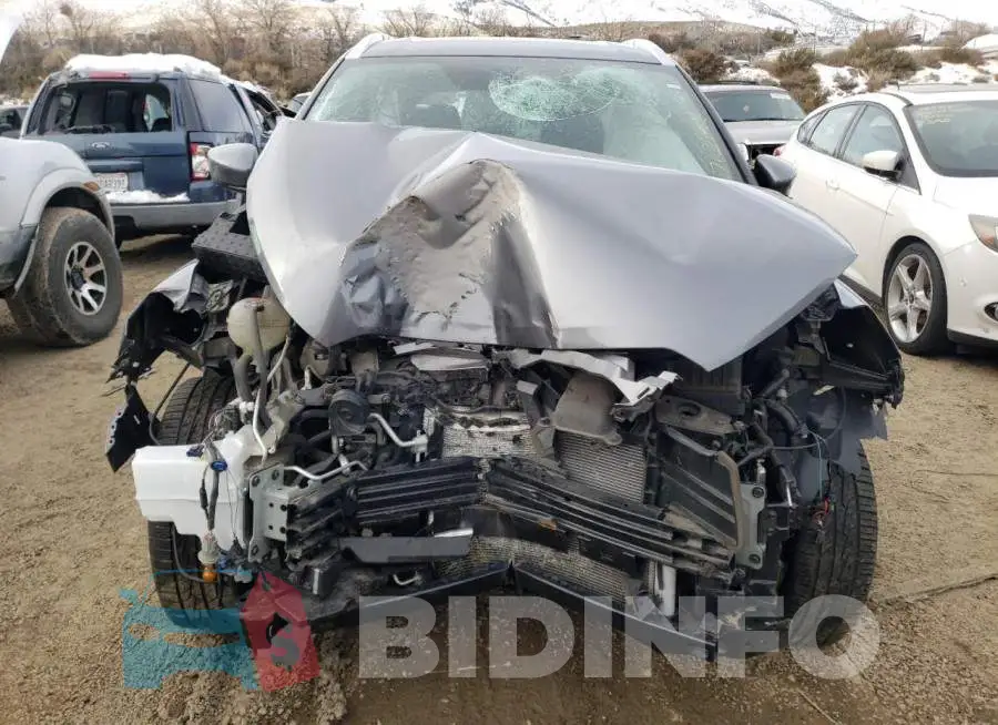 3N1CP5CU8JL530082 Photo# 5