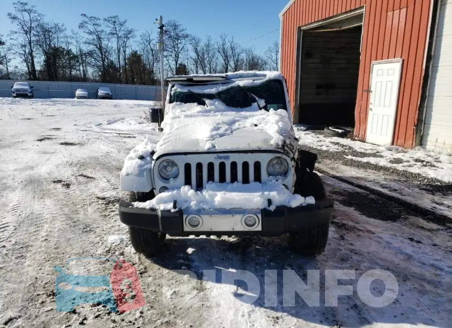 1C4AJWBG2FL751784 Photo# 5