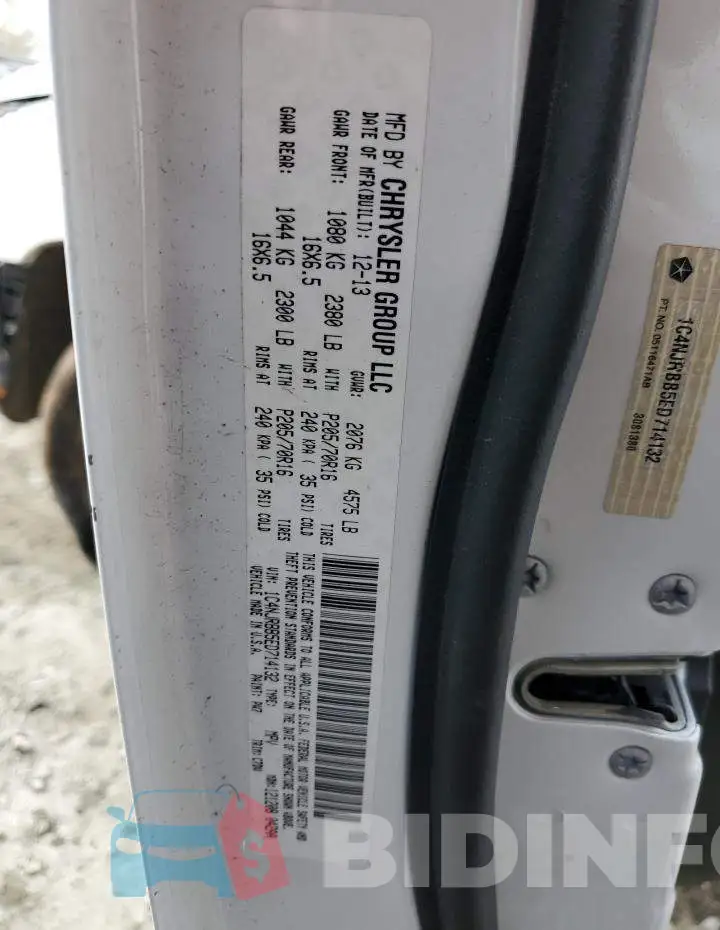 1C4NJRBB5ED714132 Photo# 10