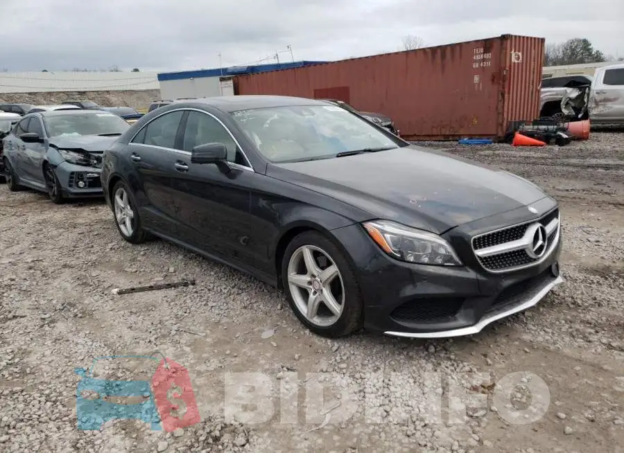 WDDLJ6HB4FA145716 Photo# 4