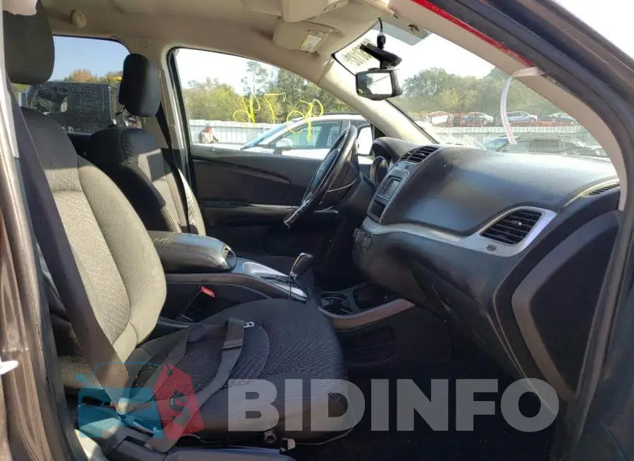 3C4PDCAB9HT673937 Photo# 5