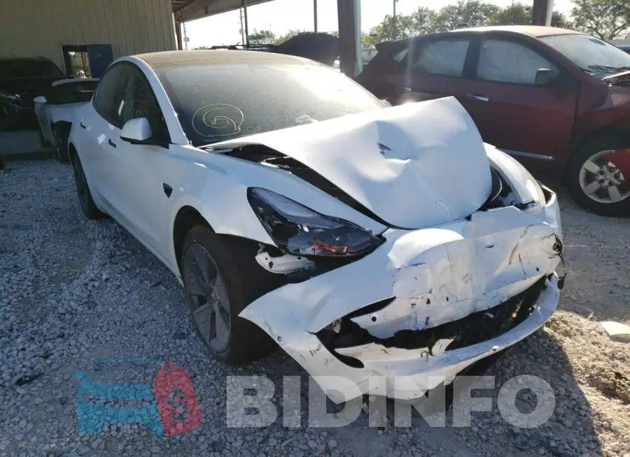 5YJ3E1EB3NF105722 Photo# 1