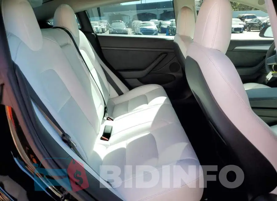 5YJ3E1EC6NF265750 Photo# 6
