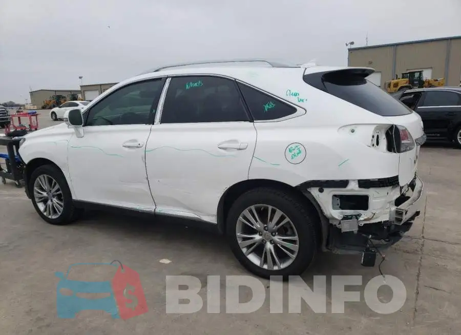 2T2ZK1BA3DC098476 Photo# 2