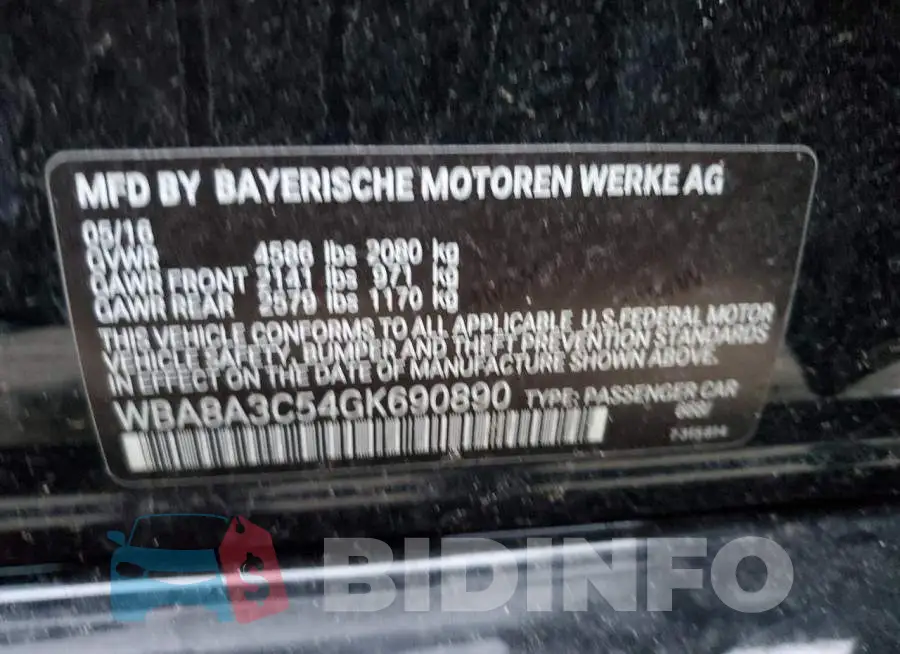 WBA8A3C54GK690890 Photo# 12