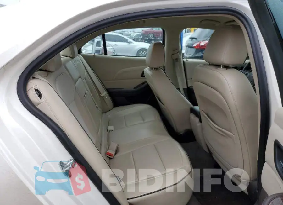 1G11F5SRXDF172902 Photo# 10