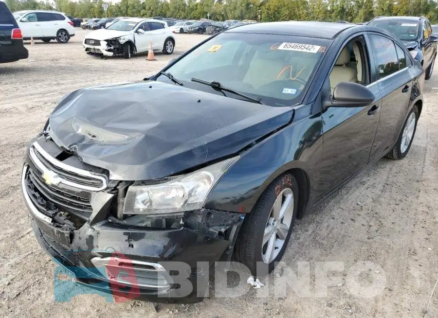 1G1PE5SBXF7270468 Photo# 2